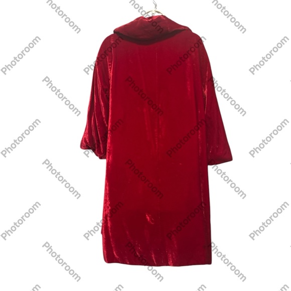 Vintage real velvet material women's dressy deep red coat - Picture 5 of 11
